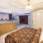 Hotel Modern Saraylar 5*