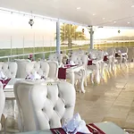 Modern Saraylar Hotel