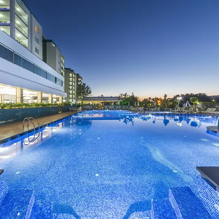 Modern Saraylar 4* אבסלאר