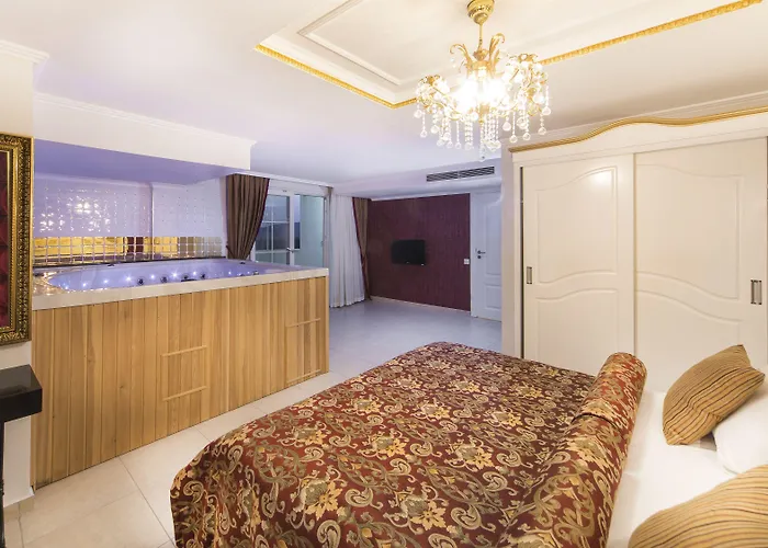 Hotel Modern Saraylar 5*