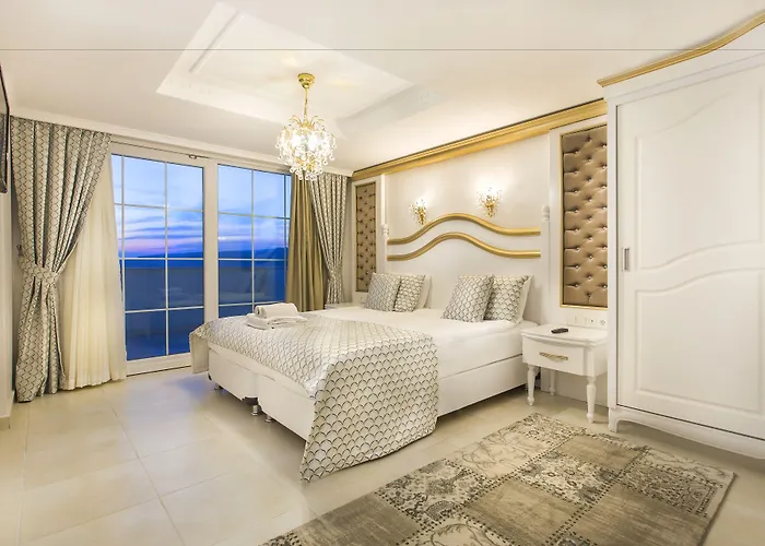 Hotel Modern Saraylar 5*